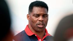 CNNE 1287768 - otra mujer denuncia que herschel walker la obligo a abortar en 1993