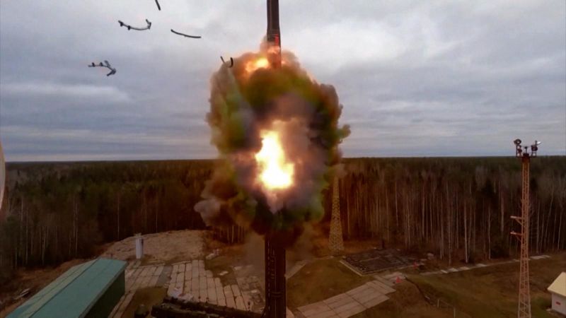 Estas fueron las maniobras con misiles nucleares realizadas bajo el amparo de putin | cnn