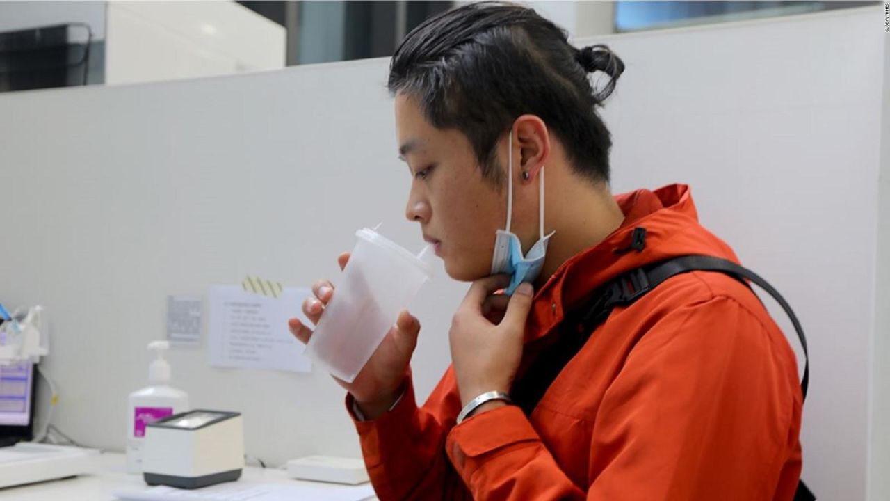 CNNE 1287886 - china introduce vacunas inhalables como refuerzo contra el covid