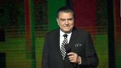 CNNE 1288206 - don francisco es homenajeado por la tv chilena