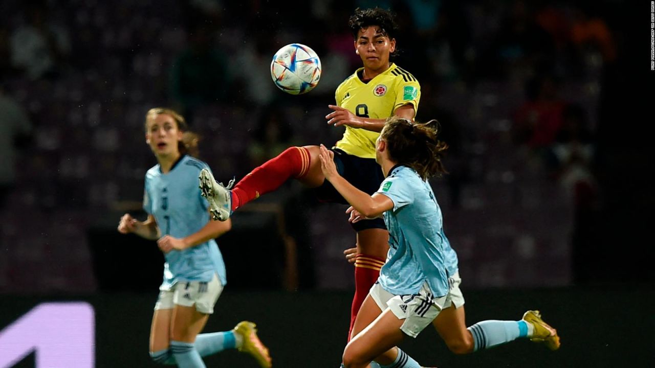 CNNE 1289406 - la seleccion colombia femenina sub-17 lleno de orgullo a su pais