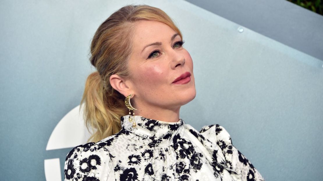 Christina Applegate, vista aquí en enero de 2020, se sincera sobre su diagnóstico de esclerosis múltiple antes del estreno de la última temporada de "Dead to Me". Crédito: Gregg DeGuire/Getty Images