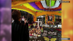 CNNE 1291925 - alejandro fernandez celebra a su padre en el dia de muertos