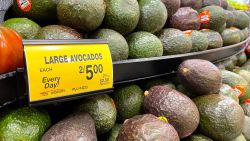 CNNE 1291927 - regresan los bajos precios del aguacate en ee-uu-