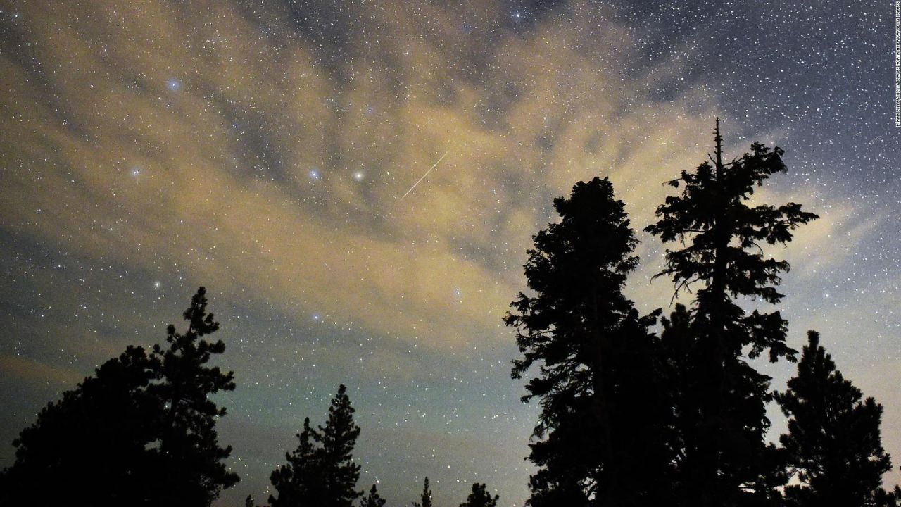 CNNE 1292524 - asi podras ver la lluvia de meteoros de las tauridas del sur