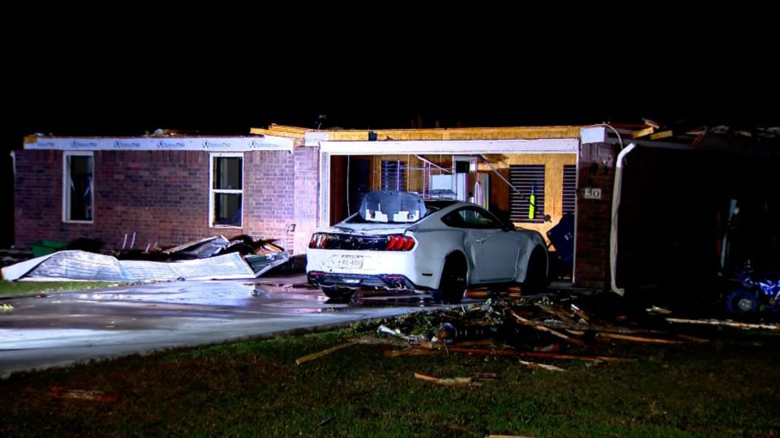 Daños por tornado en el condado de Lamar, Texas.