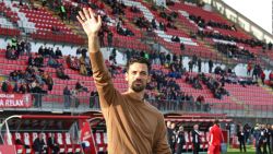 CNNE 1293077 - pablo mari regresa a la cancha del monza tras ser apunalado