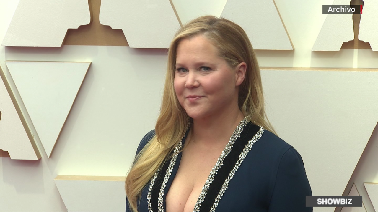 CNNE 1294004 - amy schumer cuenta que hospitalizaron a su hijo