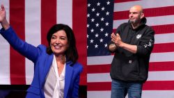 CNNE 1294569 - los democratas hochul y fetterman se impondrian en nueva york y pensilvania