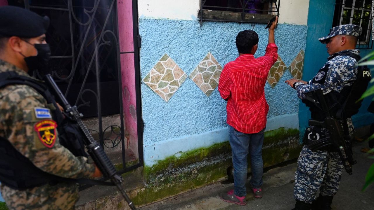 CNNE 1298878 - el salvador- 30 dias mas bajo regimen de excepcion