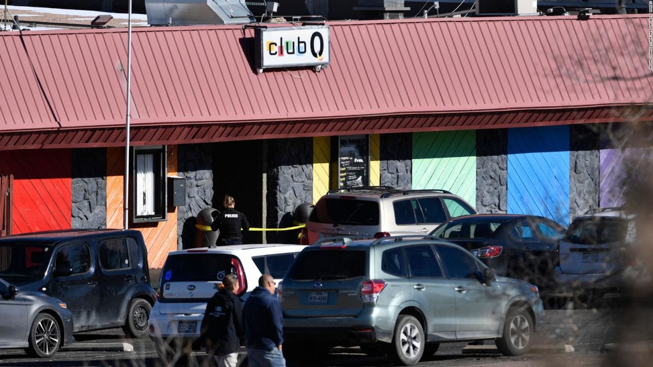CNNE 1301398 - policia identifica a victimas del tiroteo en club nocturno de colorado