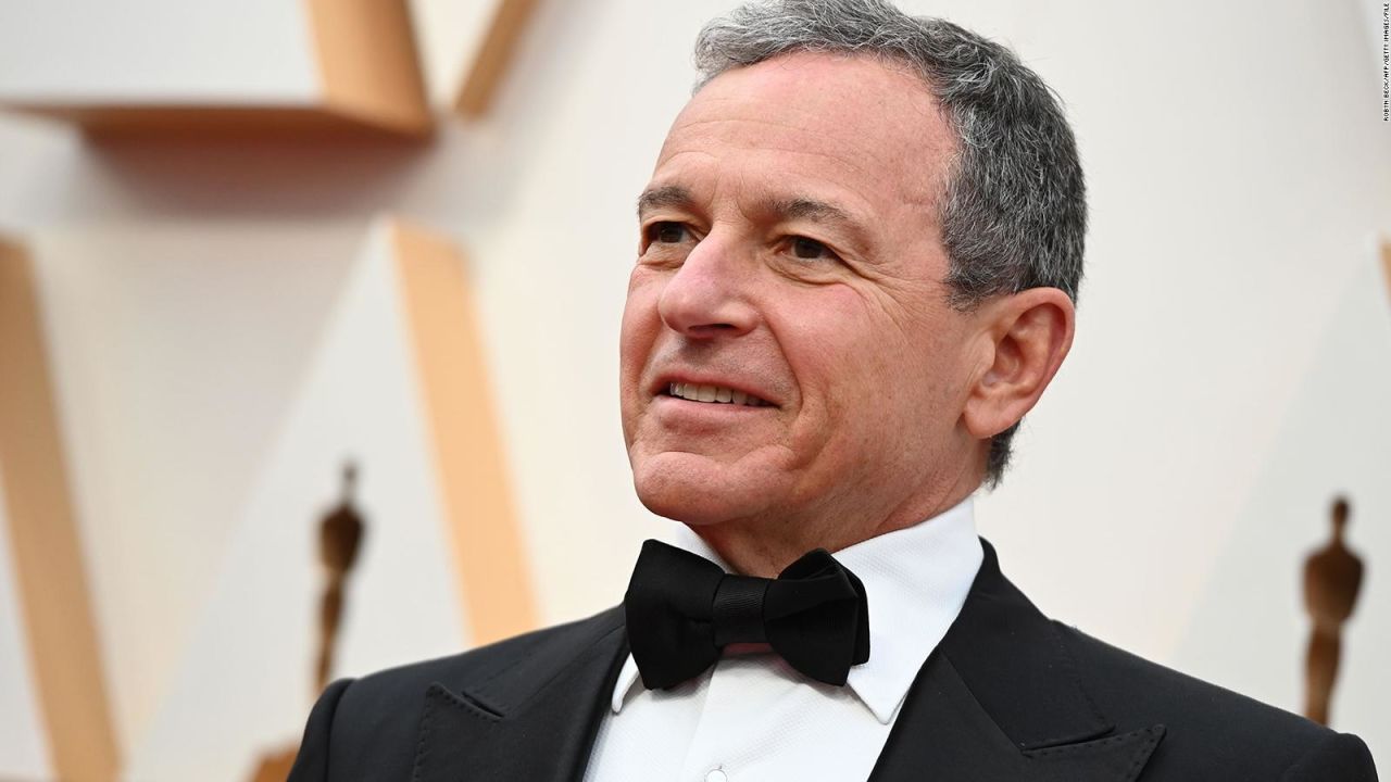 CNNE 1301771 - ¿por que regreso bob iger a disney? aqui las claves