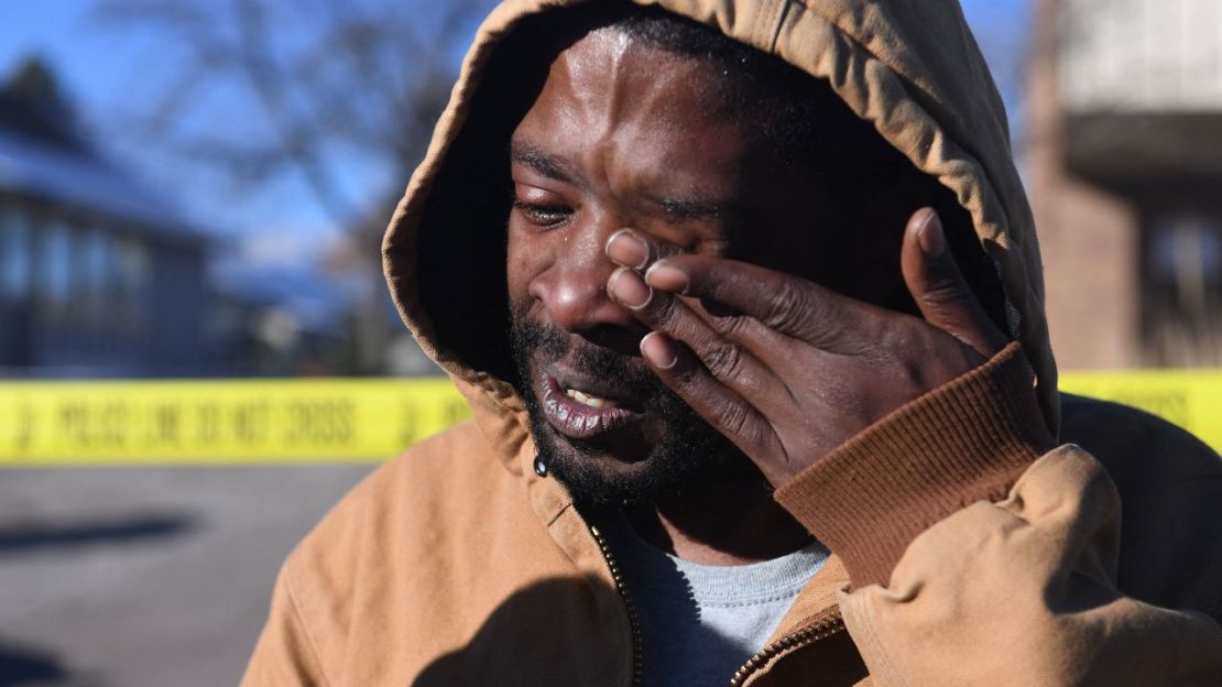 Joshua Thurman estaba en el Club Q de Colorado Springs cuando un hombre armado entró y empezó a disparar.Crédito: Jason Connolly/AFP/Getty Images