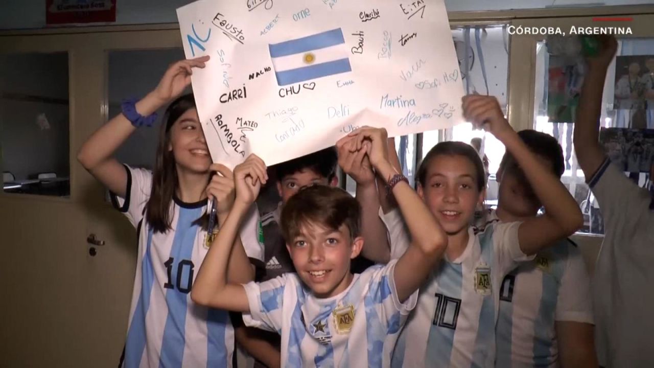 CNNE 1303442 - curiosa propuesta de una escuela argentina para alentar a la seleccion