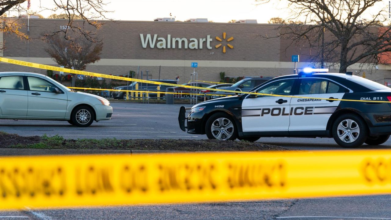 CNNE 1304207 - el atacante del walmart de virginia dejo una lista de sus posibles victimas