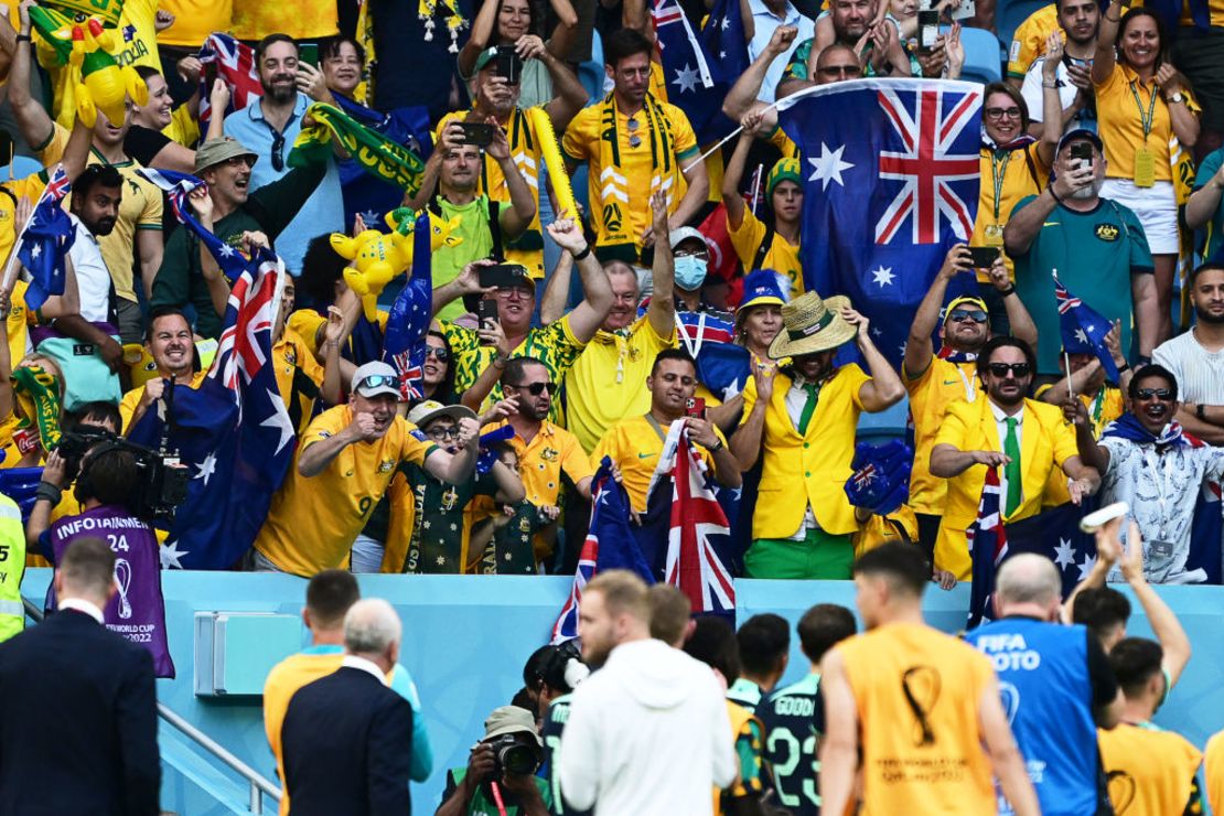 Seguidores de la selección de Australia celebran la victoria ante Túnez. Crédito: MIGUEL MEDINA/AFP via Getty Images.