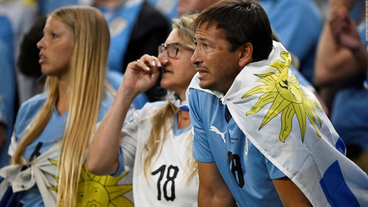 CNNE 1308196 - uruguay gano, pero no le alcanzo para los octavos de final