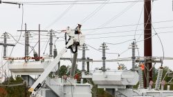 CNNE 1309153 - miles sin luz tras ataque a instalaciones en carolina del norte