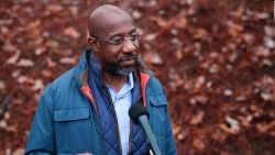 CNNE 1309911 - ¿quien es el senador democrata raphael warnock?