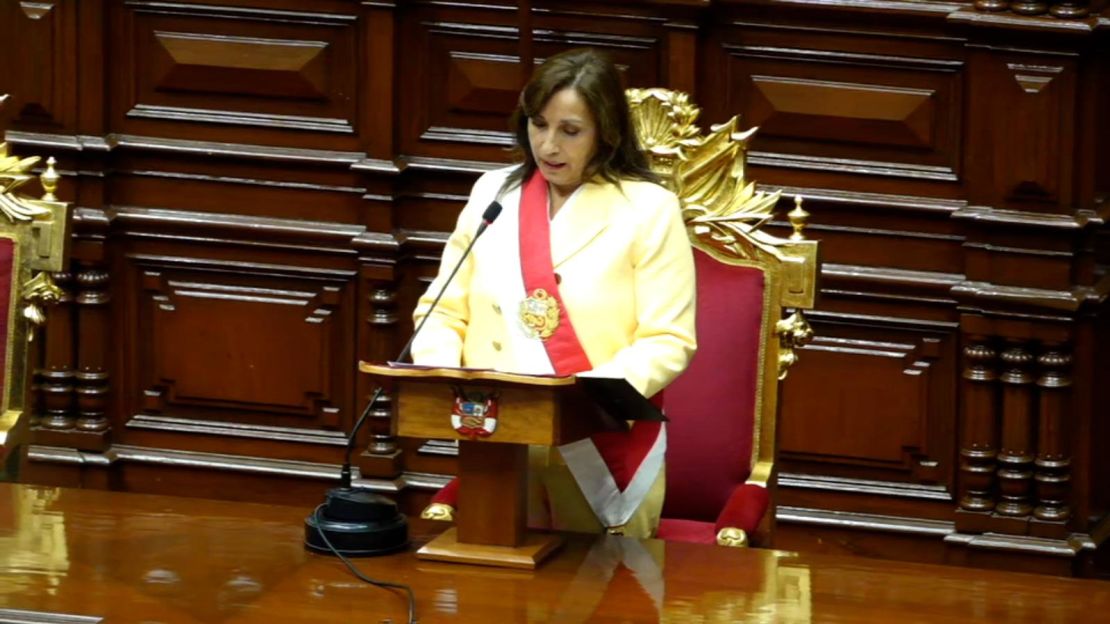 CNNE 1310434 - dina boluarte llamo a la unidad en su primer discurso como presidenta