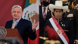 CNNE 1310846 - lopez obrador defiende a pedro castillo