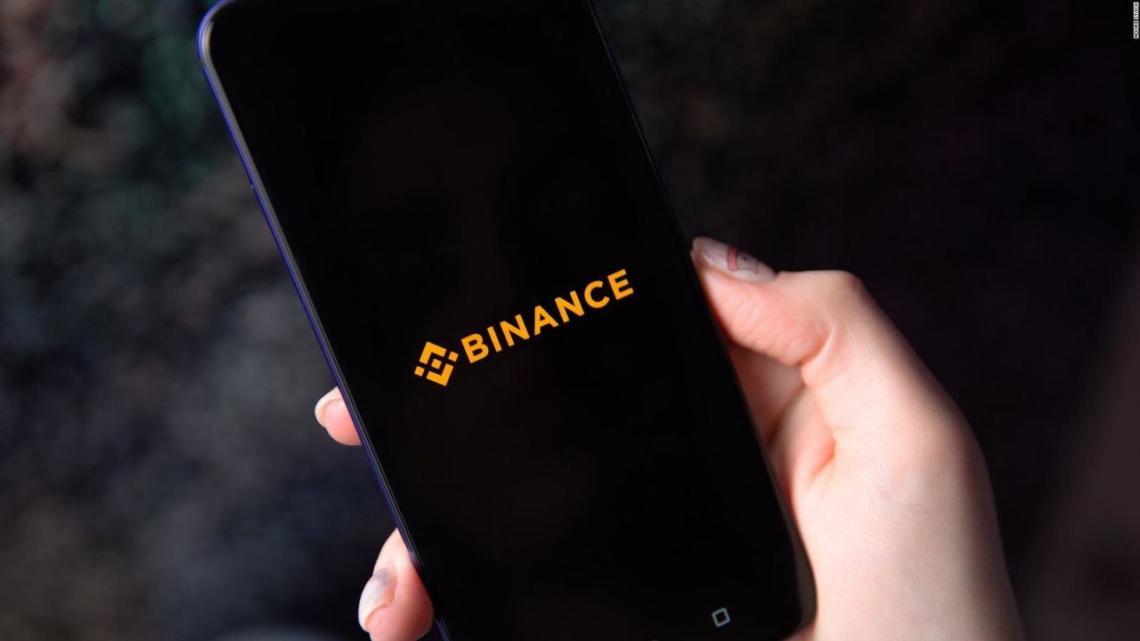 CNNE 1313896 - retiran us$ 3-000 millones en 24 horas de binance