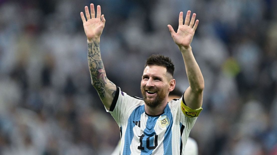 Lionel Messi festeja tras la victoria de Argentina contra Croacia en la semifinal del Mundial de Qatar 2022.