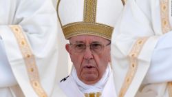 CNNE 1316340 - la carta de renuncia del papa francisco y cuando se usaria