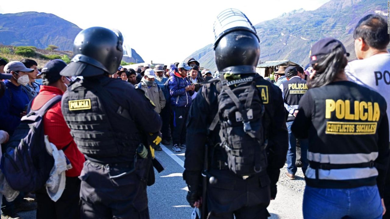 CNNE 1316849 - resumen de la crisis en peru- dina boluarte critica las protestas | 19 de diciembre