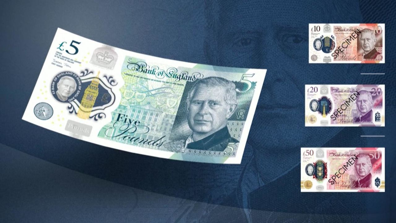 CNNE 1317003 - se conocen los billetes con la cara del rey carlos iii del reino unido