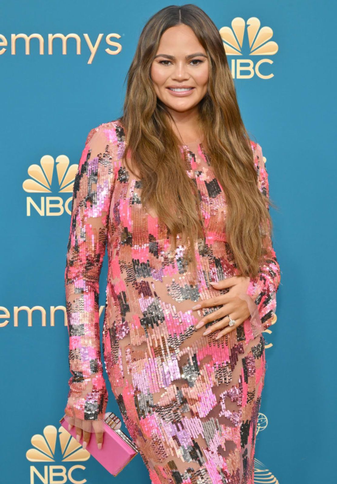 Chrissy Teigen en la ceremonia 74 de los premios Emmy en Los Ángeles el 12 de septiembre de 2022.