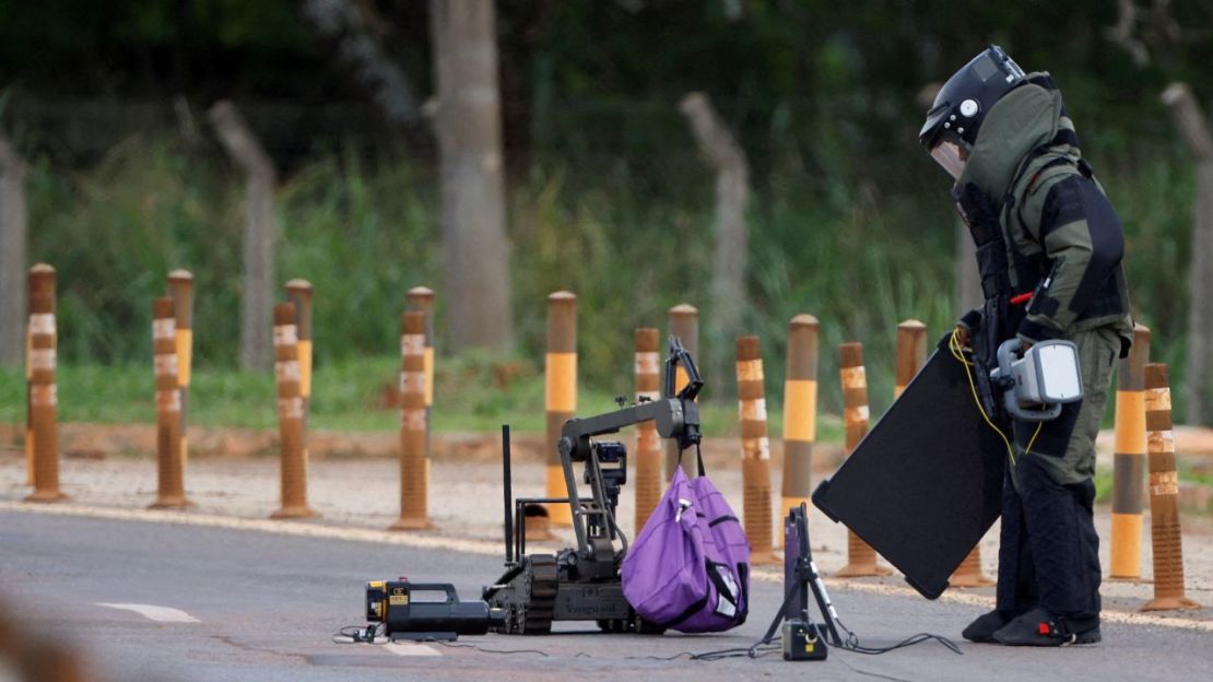 Un artefacto explosivo fue encontrado en Brasilia, capital de Brasil, el 24 de diciembre de 2022.