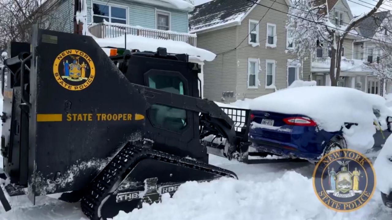 CNNE 1319644 - conoce a rook, maquina para despejar la nieve en nueva york