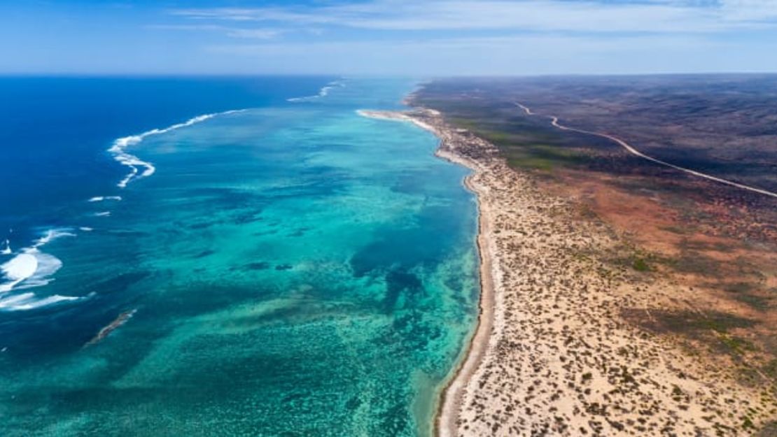 En abril podrá verse un eclipse solar completo en Exmouth, Australia Occidental. El paisaje también se merece una larga mirada. Crédito: Sellwell/Moment RF/Getty Images