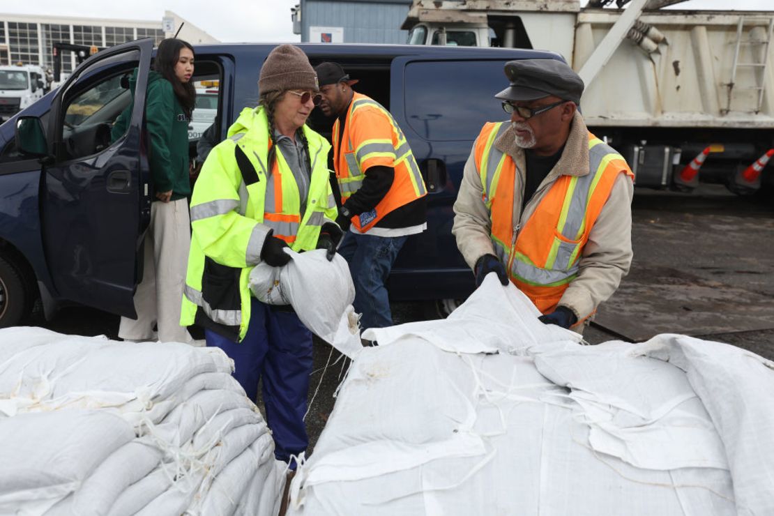 San Francisco se prepara para brutales lluvias y deslizamientos de tierra