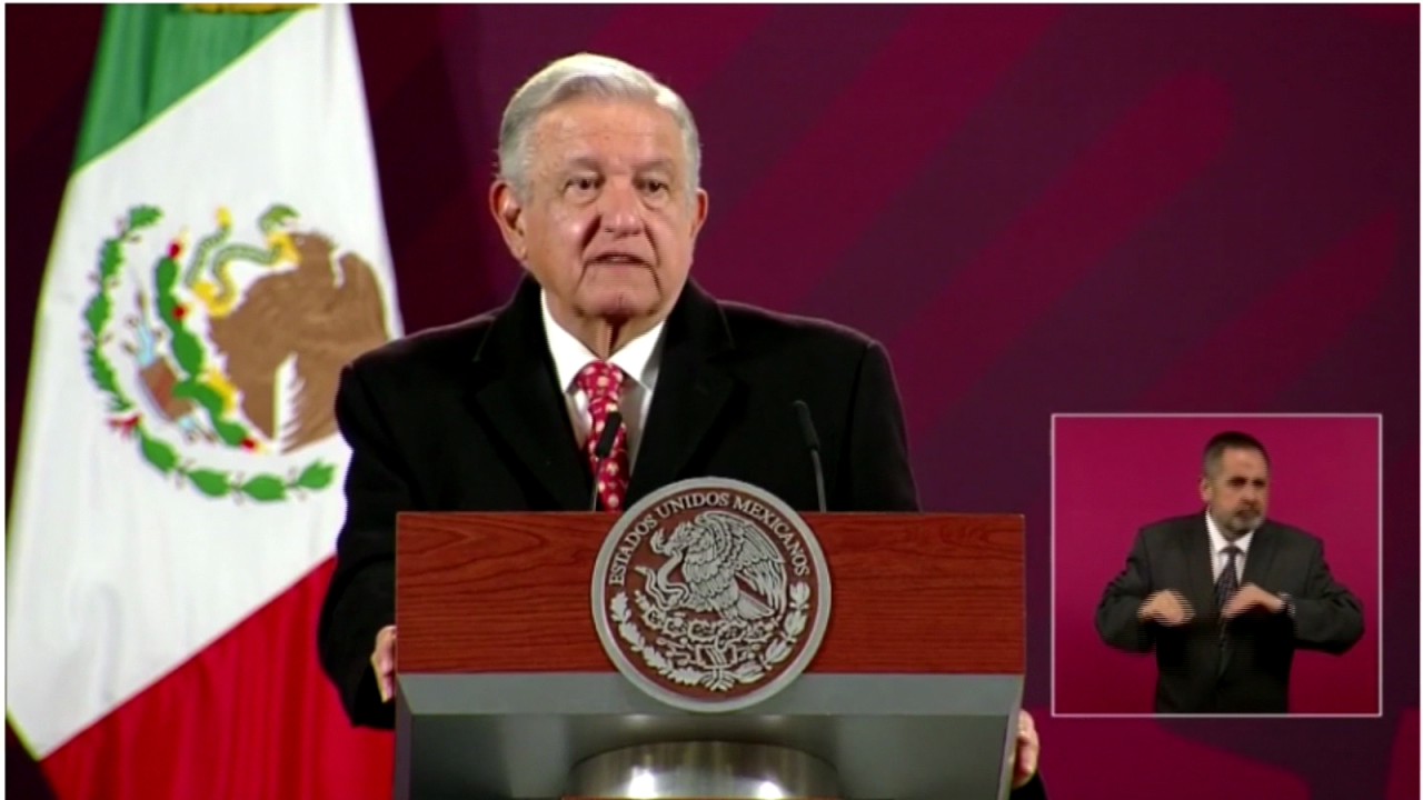 CNNE 1323315 - lopez obrador es cuestionado en la mananera sobre operativo de seguridad en culiacan, sinaloa