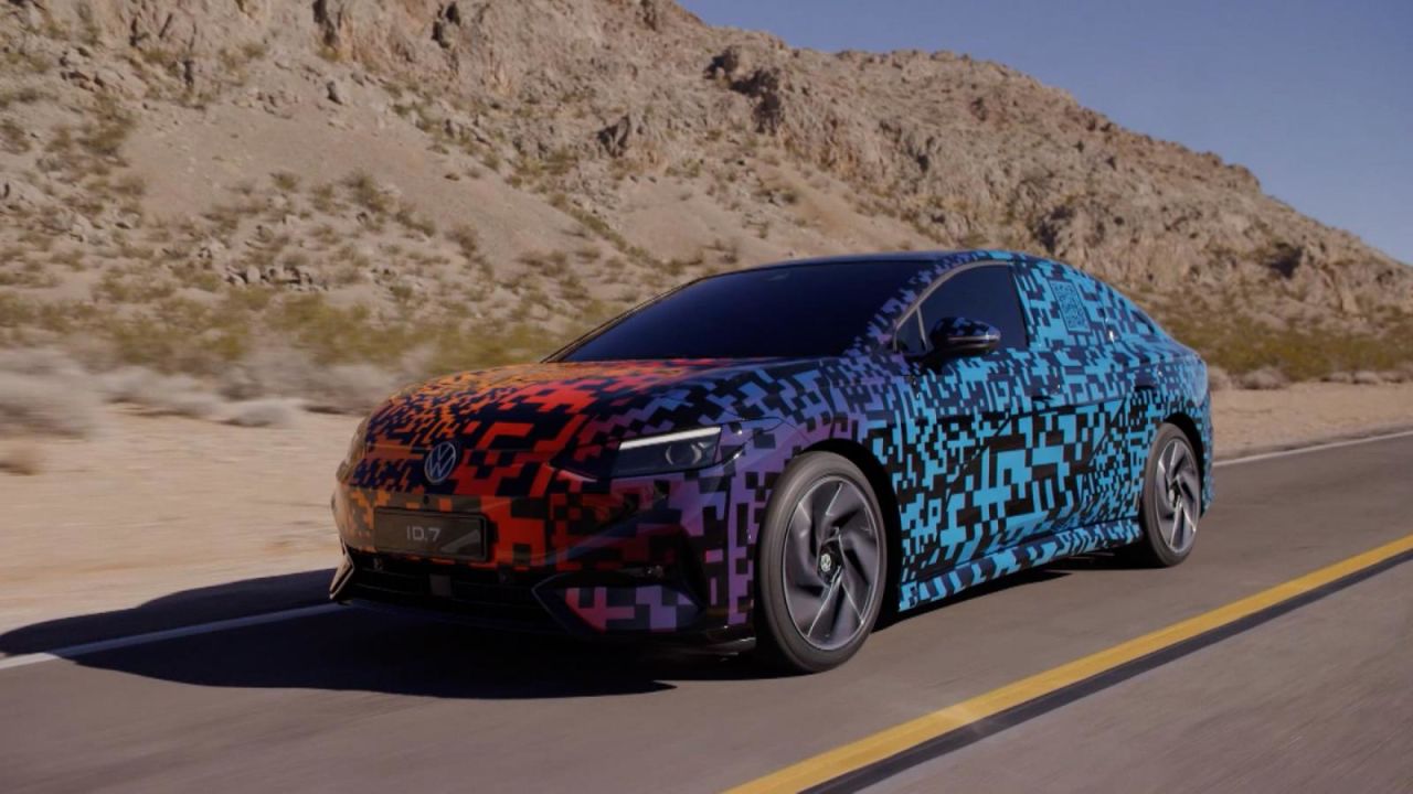 CNNE 1323628 - volkswagen presenta el id-7 electrico en ces 2023