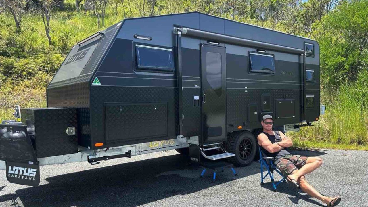 chris Hemsworth van life RV