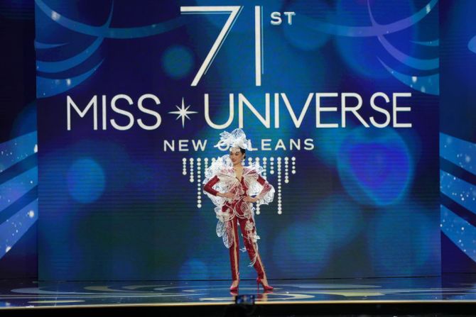 Miss Singapur, Carissa Yap.