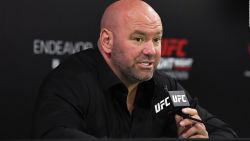 CNNE 1329774 - dana white habla sobre el incidente con su esposa en mexico