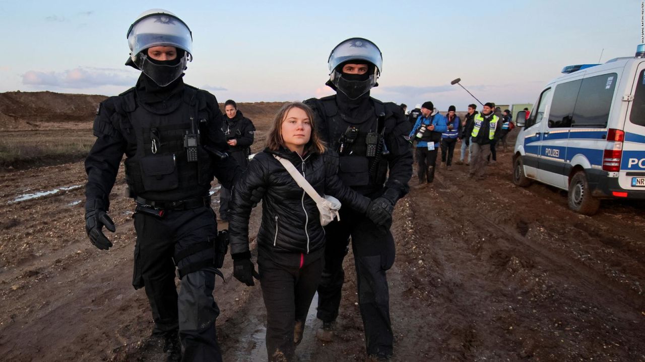 CNNE 1332375 - greta thunberg y su lucha en lutzerath, el pueblo que resiste ante un minera