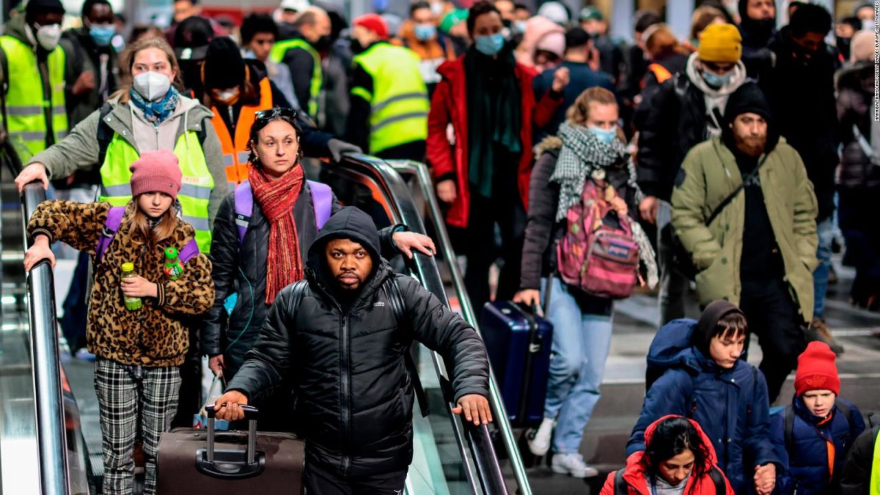 CNNE 1333363 - migrantes compensan baja tasa de natalidad en alemania