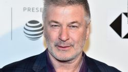 CNNE 1333424 - analisis de los cargos penales contra alec baldwin