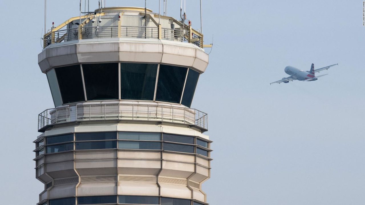 CNNE 1333699 - fin del misterio- esto causo el caos aereo en ee-uu-