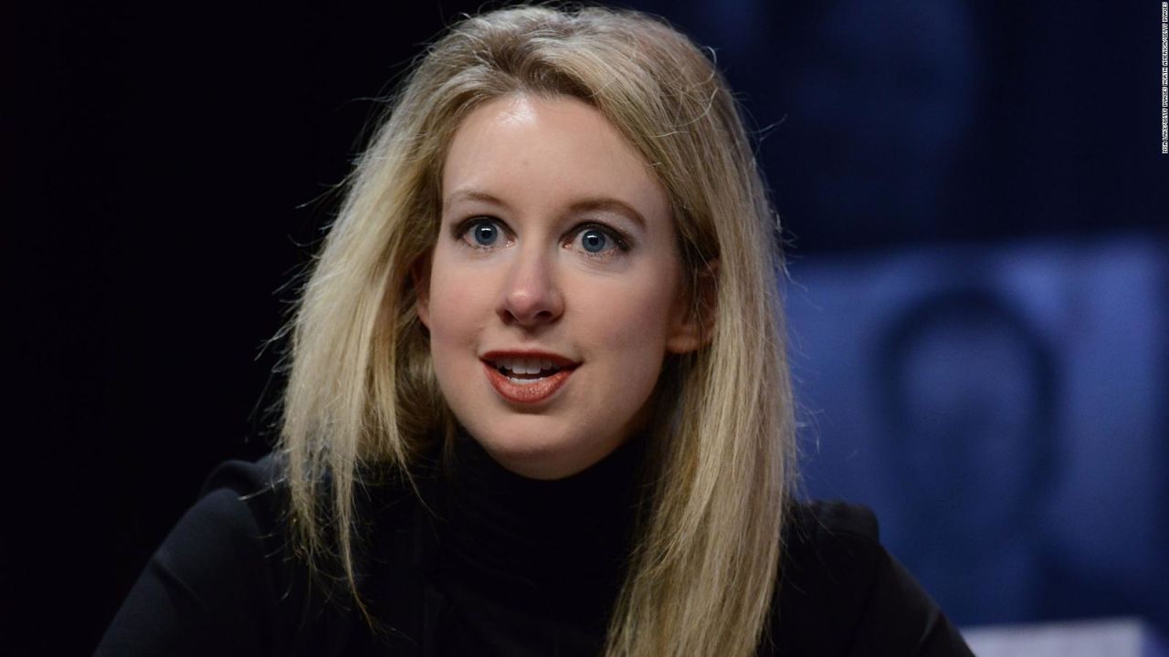 CNNE 1333884 - ¿busco elizabeth holmes huir a mexico tras juicio en ee-uu-?