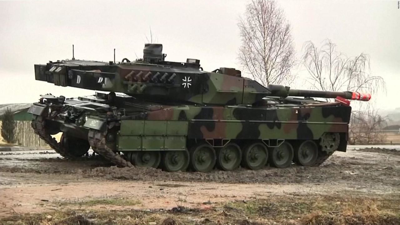 CNNE 1335189 - alemania confirmo este miercoles el envio de tanques leopard 2 a ucrania-