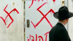 CNNE 1336118 - "somos la encarnacion del otro", dice un rabino frente al antisemitismo