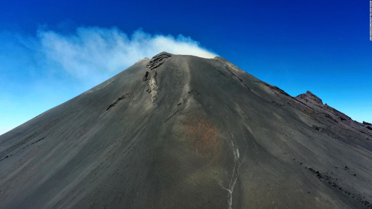 CNNE 1339020 - ¿que esta pasando con la actividad volcanica del popocatepetl? expertos lo explican