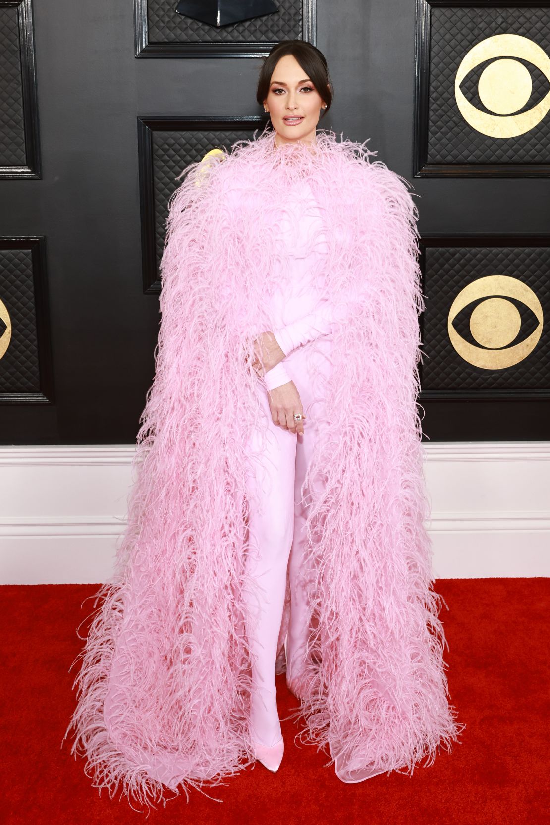 CNNE 1341440 - 65th grammy awards - arrivals