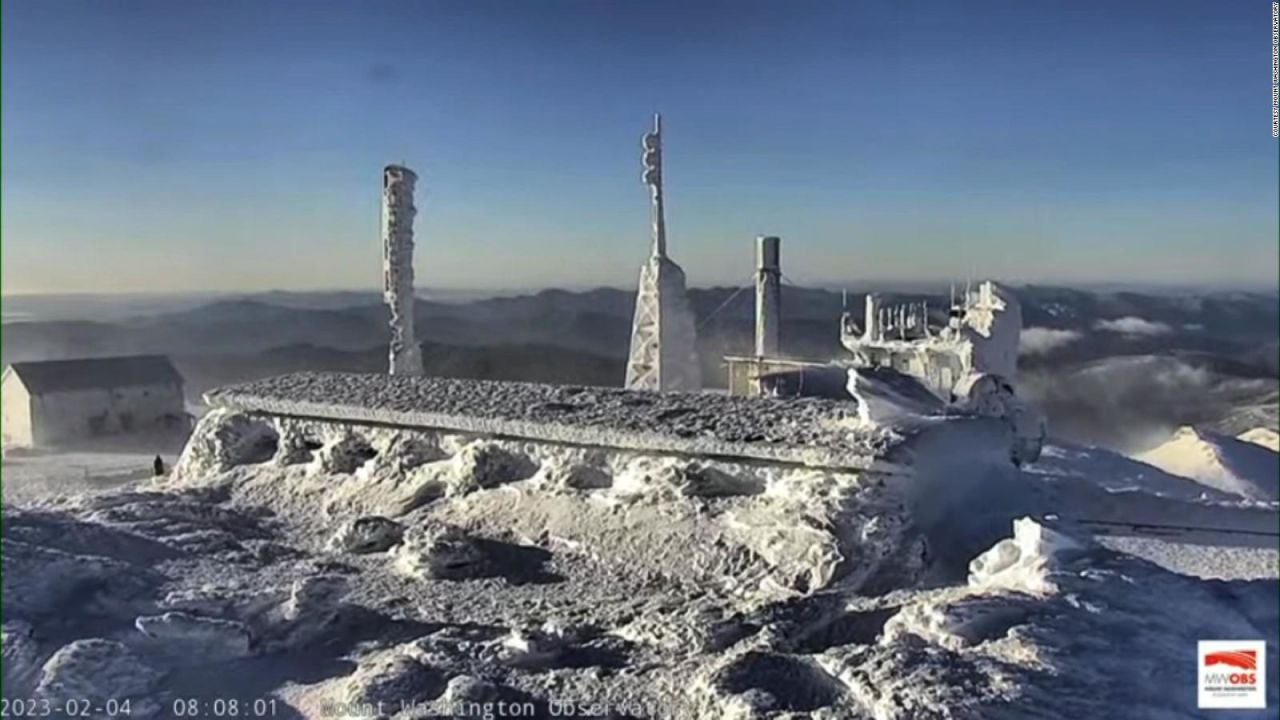 CNNE 1341909 - asi se veia la cima congelada del monte washington con -77 °c